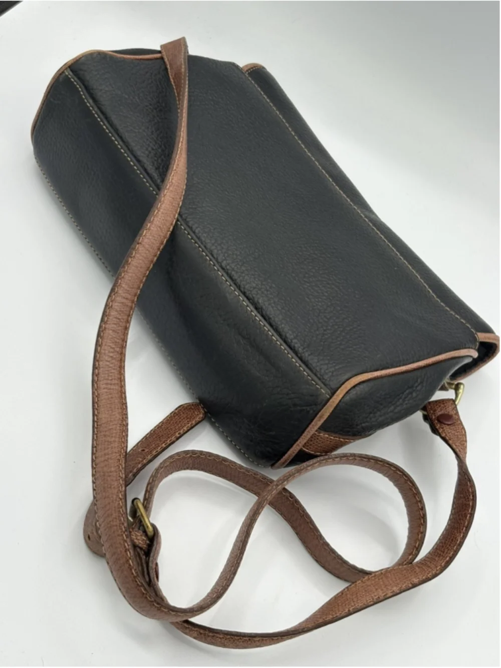 Vintage Liz Claiborne Black Pebbled Leather Crossbody Bag with Brown Trim
